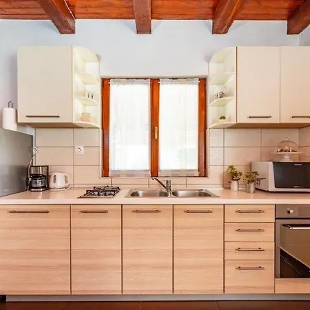 Family Friendly House With A Swimming Pool Rudopolje Bruvanjsko, Zagora - 21427 בית נופש *
